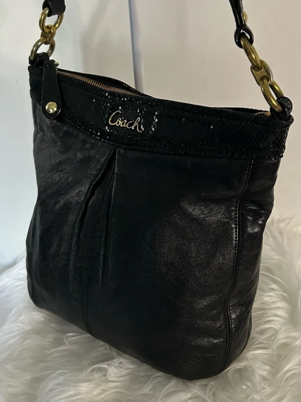 Coach Black Leather Shoulder Bag Snake Embossed Gold Hardware